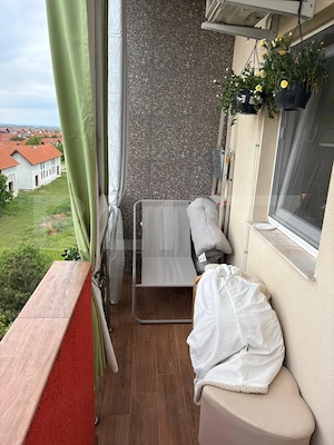 Apartament 2 camere, 38 mp, zona Paleu - imagine 2
