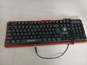 Tastatură calculator