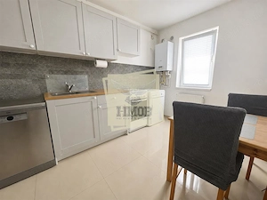 Apartament 3 camere terasa balcon si parcare zona Selimbar - imagine 11