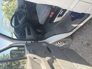 Schimb cu atv !!! Buz lt 35 2.5 schimbă bine trage bine ,fără itp asigurare  - imagine 2