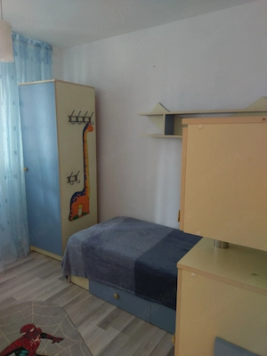 Închiriere apartament 3 camere, strada Stefan cel Mare, potrivit pentru o familie! - imagine 5