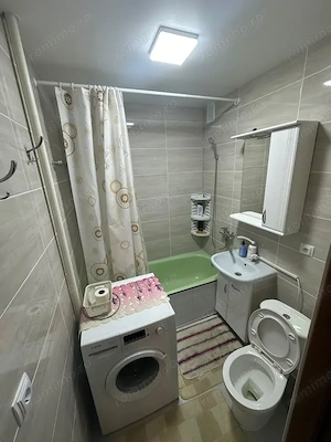De inchiriat apartament cu o camera in zona Soarelui