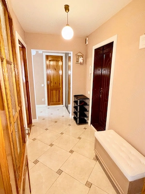 Apartament cu 2 camere de vanzare in zona Dambovita