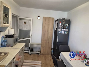 ID 3676 Apartament 3 camere de vanzare - Strada I.L.Caragiale - imagine 10