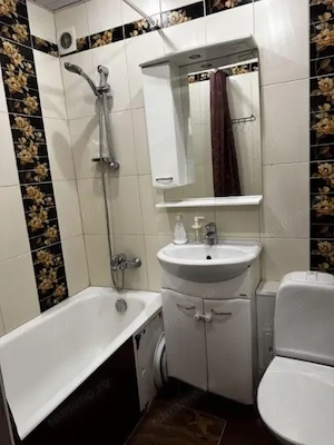 Apartament cu o camera de inchiriat in zona Lipovei 270 euro - imagine 3