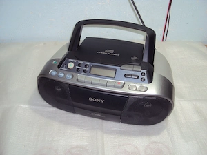 radio casetofon cu cd,SONY CFD-S01