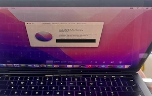 MacBook Pro 13  2016 i5 2,9 GHz 8 GB, display defect
