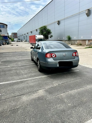  VW Passat B6   2010  - imagine 5