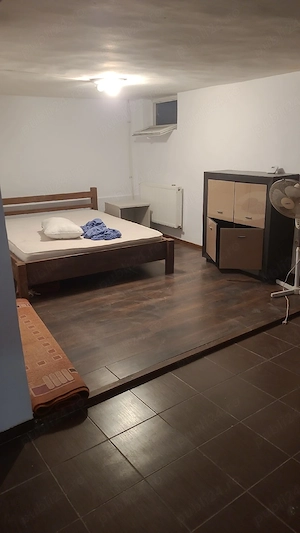 Inchiriez apartament 2 camere ultracentral, zona verde, la casa in vecinatatea Manastirii Sf. Ioan - imagine 3