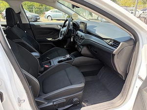 Ford Focus 1.5 TDCI   120 CP   Automat - imagine 18