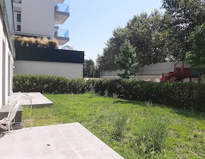 APARTAMENT PREMIUM CU 5 CAMERE ȘI GRĂDINĂ PRIVATĂ DE 160 MP