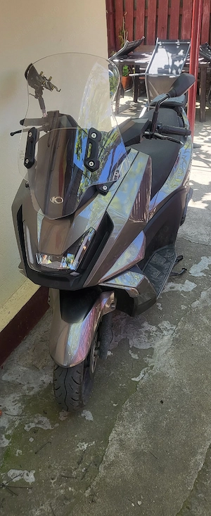 Inchiriez scuter