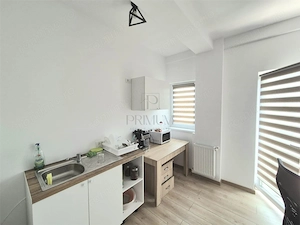 Spatiu birouri 4 camere cladire noua  etaj 2 - Complexul Studentesc - imagine 4