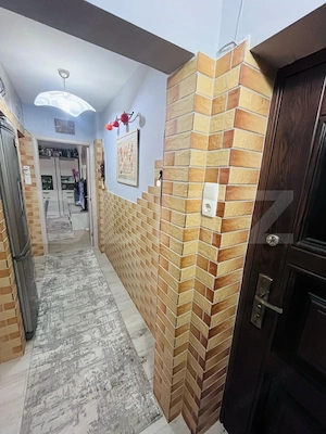 Apartament de vanzare, cu 2 camere, 42 mp, zona 14 Mai - imagine 3