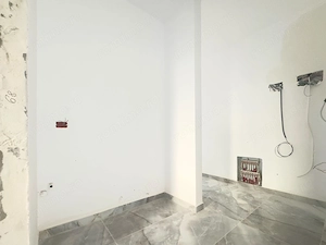Aproape de Zone Cafe 2, Finalizat, cu bucatarie inchisa si 2 bai! - imagine 12
