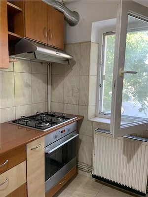 Apartament 3 camere Girocului Decomandat cu Centrala Proprie si 2 Balcoane - imagine 6