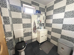 Casă de vanzare | 4 camere | terasă și foișor | Zonă ultracentrală | Sebeș - imagine 4