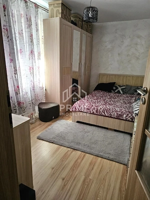 Apartament cu 3 camere de vanzare zona - Cetate | ETAJUL 3 | 65 mp utili. - imagine 2