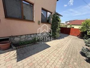 CASĂ SPAȚIOASĂ | S+P+1+M | 300 MP UTILI | 8 Camere | 662 MP Teren | Zona Centru - imagine 4