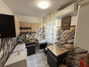 Apartament cu 2 camere de vanzare in Cetate 37 mp utli  - imagine 2