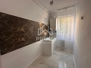 Apartament 2 camere| etaj 2| RENOVAT| zona Cugir - imagine 4