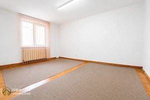 Apartament 4 camere , centru , etaj 1 - imagine 9