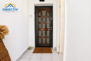Apartament 4 camere , centru , etaj 1