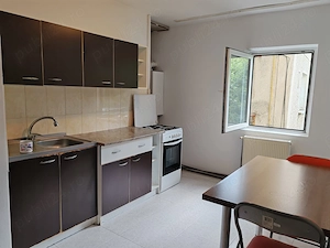 Inchiriez apartament 2 camere. Proprietar