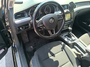 Skoda Superb Combi - imagine 4