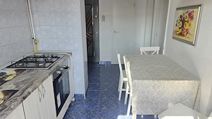 Inchiriez  apartament 2 camere in Deva, Bld. Dacia, suprafata utila 52 mp, in circuit,  - imagine 5