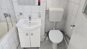 Inchiriez  apartament 2 camere in Deva, Bld. Dacia, suprafata utila 52 mp, in circuit,  - imagine 6