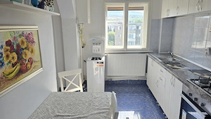 Inchiriez  apartament 2 camere in Deva, Bld. Dacia, suprafata utila 52 mp, in circuit,  - imagine 4