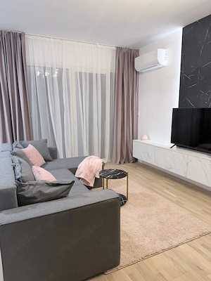 Închiriez apt 2 camere central  - imagine 9