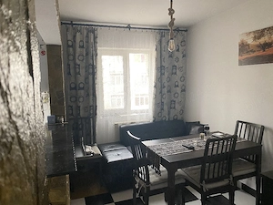 Se închiriază apartament 3 camere, zona PECO, loc de parcare inclus - imagine 2