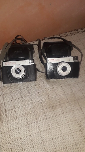 Vând după aparate foto SMENA 8M