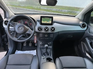 Mercedes B 180 CDI  - imagine 6