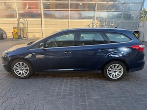 Vand Ford Focus Mk3 Break  3950 Euro negociabil - imagine 4
