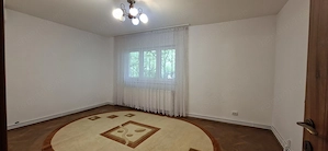 Apartament de inchirat cu 4 camere + garaj- Torontalului - imagine 13