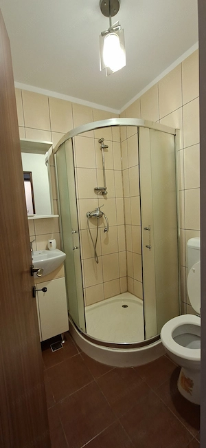 Apartament de inchirat cu 4 camere + garaj- Torontalului - imagine 18