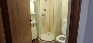 Apartament de inchirat cu 4 camere + garaj- Torontalului - imagine 19