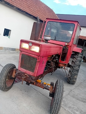Vand tractor U 650 - imagine 4