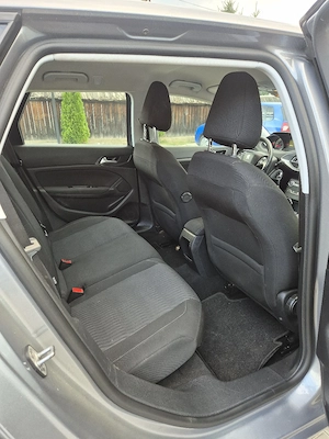 Peugeot 308 model 2015 mot 1.6 HDI 120 cp Euro 6 - imagine 10