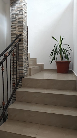 Casă + 9.500 mp teren + vie + livadă | rebricea, la 30 km de iași | 185.000   - imagine 6