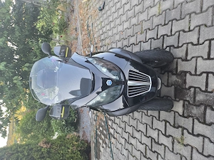 Vând Piaggio mp3 250  - imagine 7