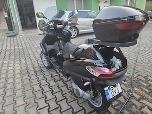 Vând Piaggio mp3 250  - imagine 2