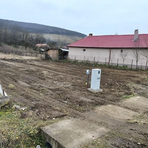 Vând teren intravilan 1.235 mp, curat, la cota 0   sat Lacu, com. Geaca, jud. Cluj