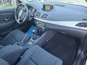 Renault Megane -an 2013-1.5 dci110-navi-parc auto-nr rosii - imagine 6