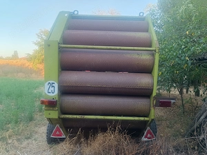 presă de balotat CLAAS Rollant 52 - imagine 3