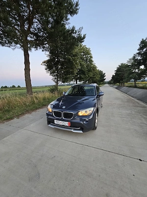 BMW X1 2.0D xDrive - imagine 3