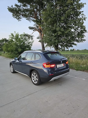 BMW X1 2.0D xDrive - imagine 6